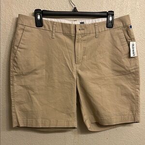 Old Navy Women Tan Bermuda Shorts Classic Cotton Twill Size 8